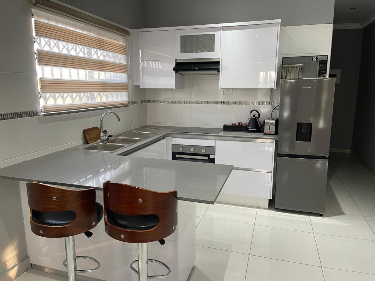 Kings View Exclusive Villas Pretoria-Noord エクステリア 写真